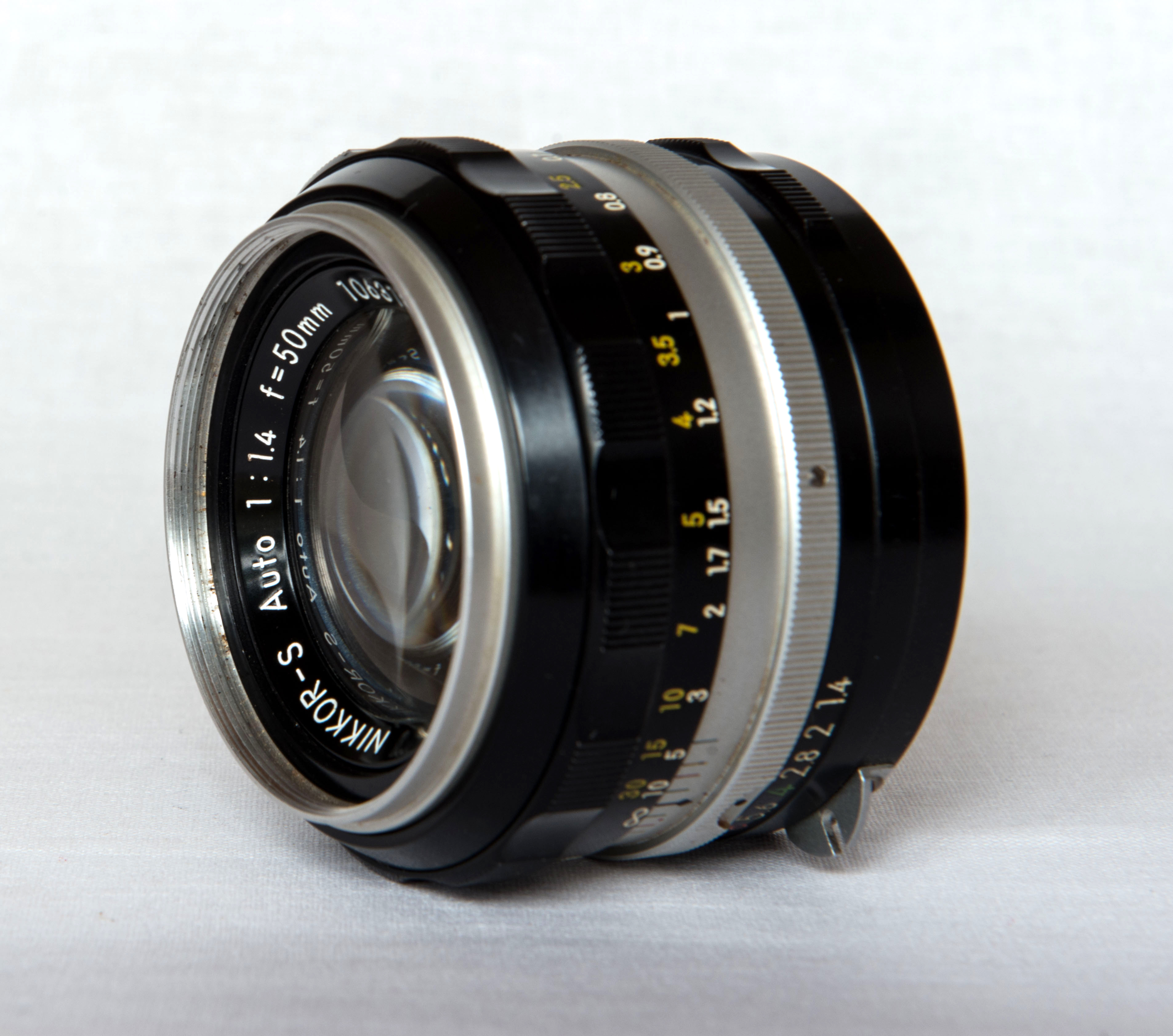 Nikkor S Auto 50 / 1.4 non AI